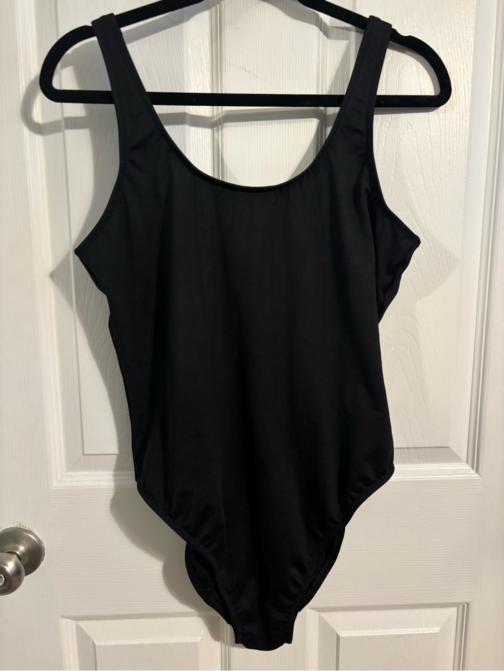 😍NWT VS PINK ACTIVE Black One-Piece Bodysuit Size large